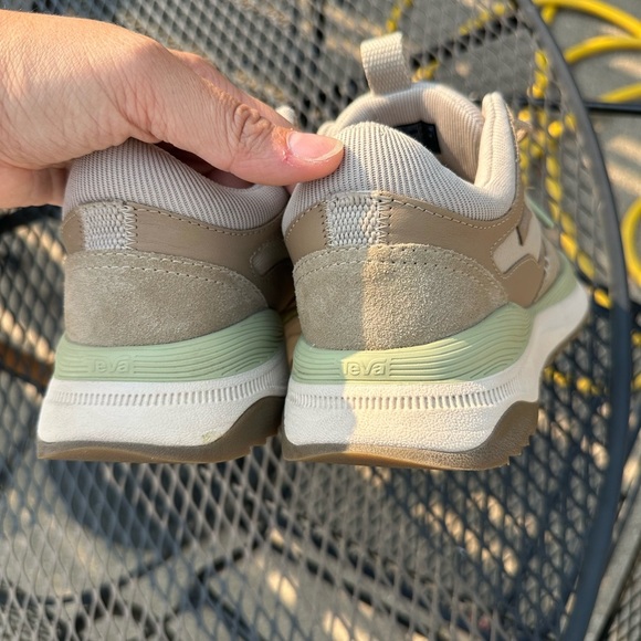 TEVA Terrawave Sneakers Unisex women’s 9 men’s 7.5 - Picture 11 of 16